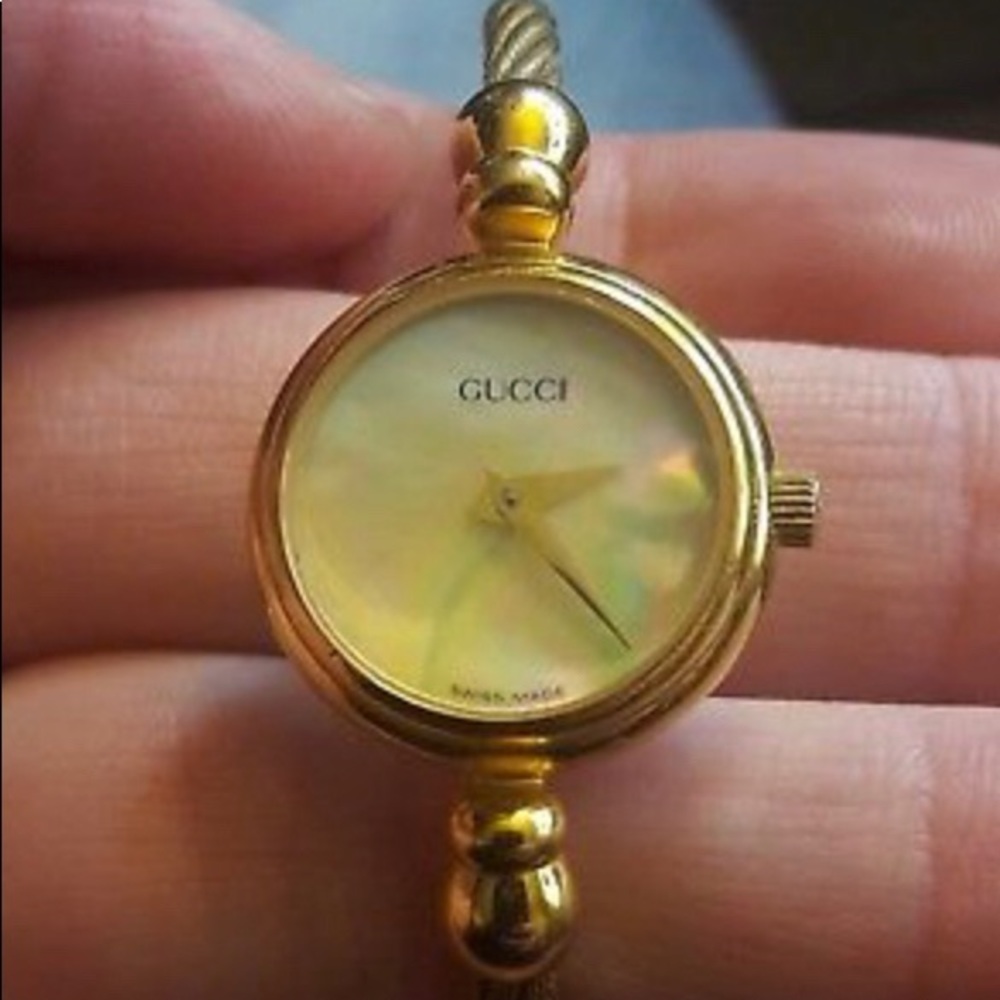 GUCCI Swiss Ladies Watch 2700.2.L Dial Gold Plated